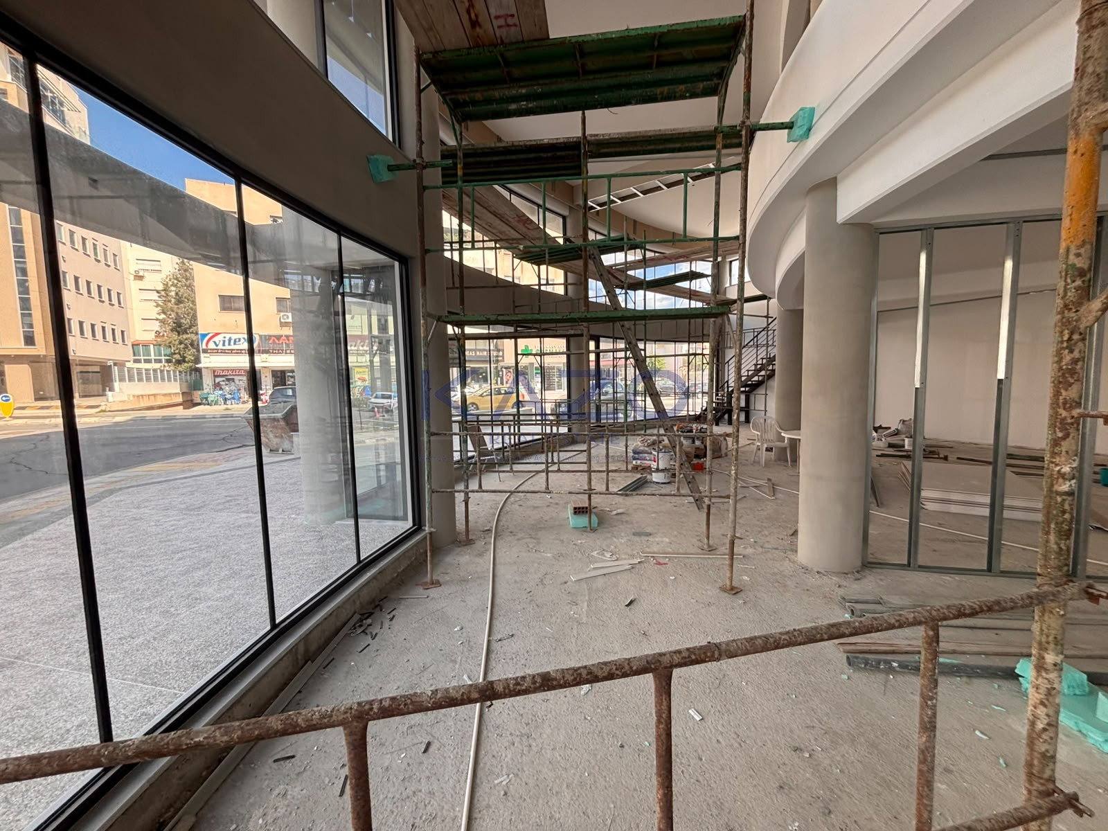 Key-ready whole office building for rent in Makedonias photo 12