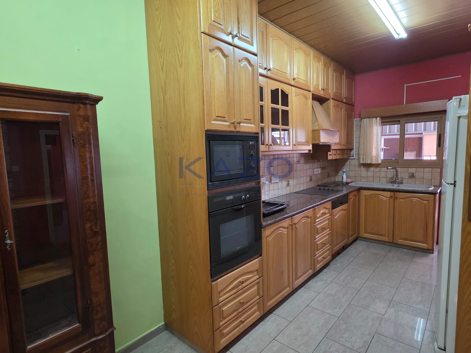 2-bed semi-detached house for rent in Agios Ioannis photo 8