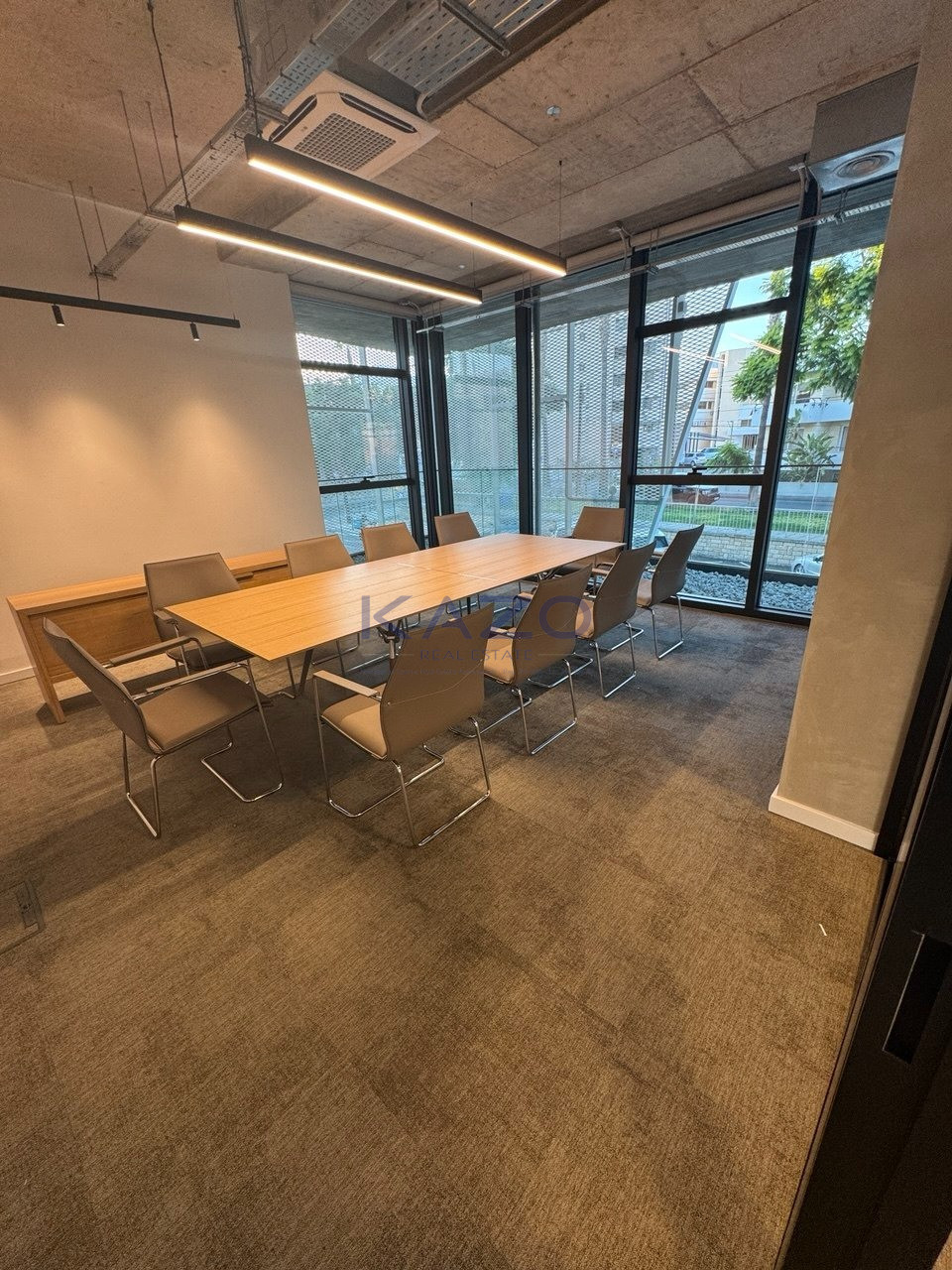 Key-ready 281 m² office in Agia Zoni city centre photo 8