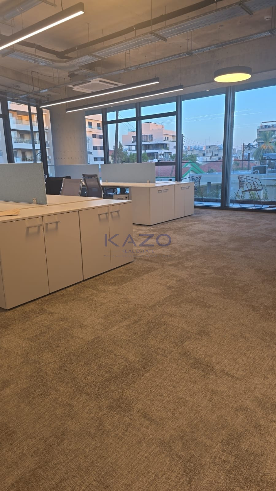 Key-ready 281 m² office in Agia Zoni city centre photo 12