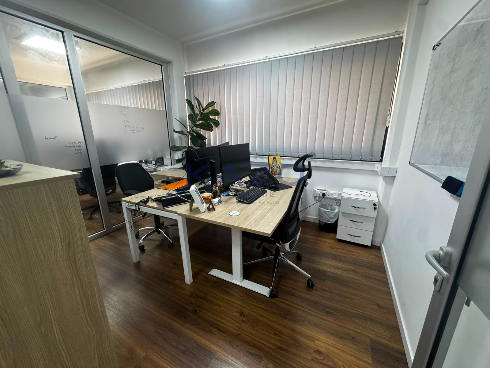 Renovated 340 m2 office with panoramic views in Mesa Geitonia photo 10