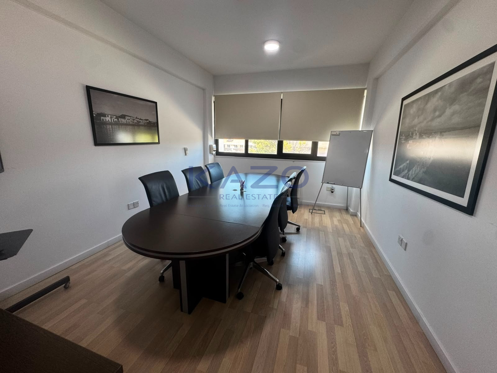 Renovated 110 m2 top-floor office in Mesa Geitonia, Limassol photo 8