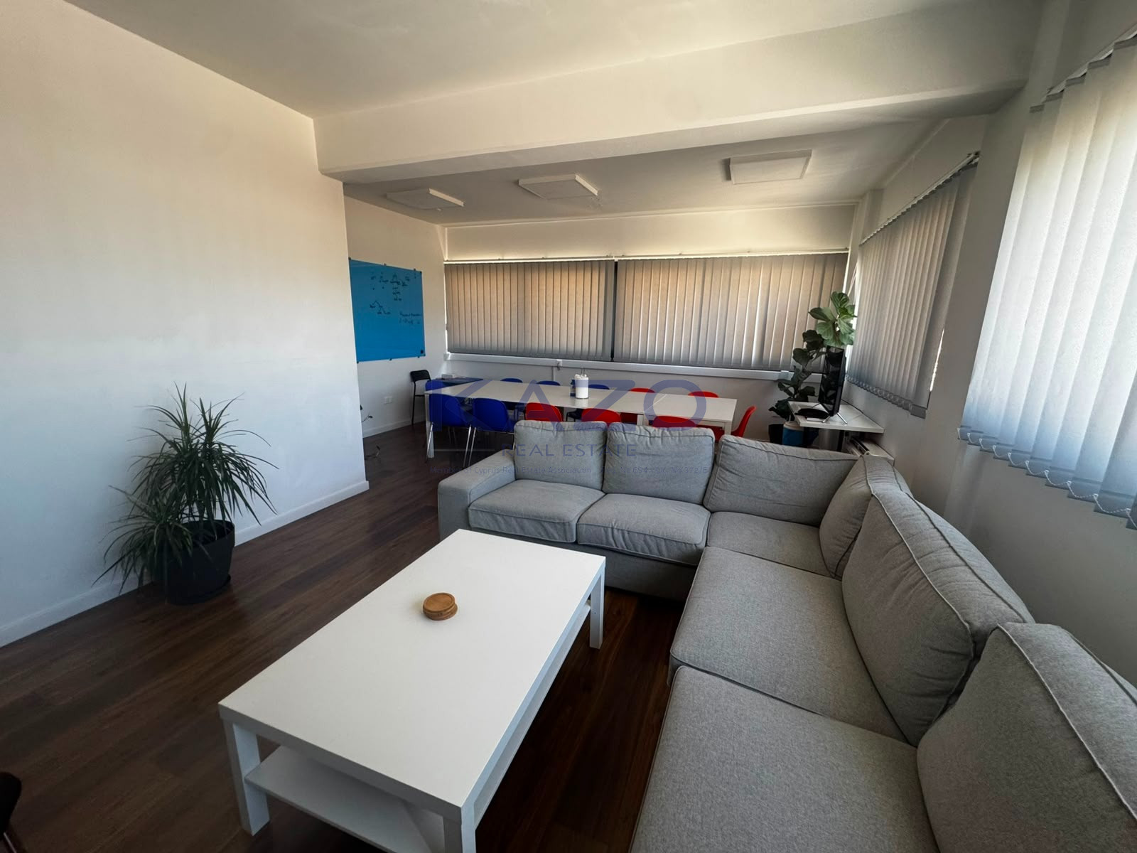 Renovated 110 m2 top-floor office in Mesa Geitonia, Limassol photo 23