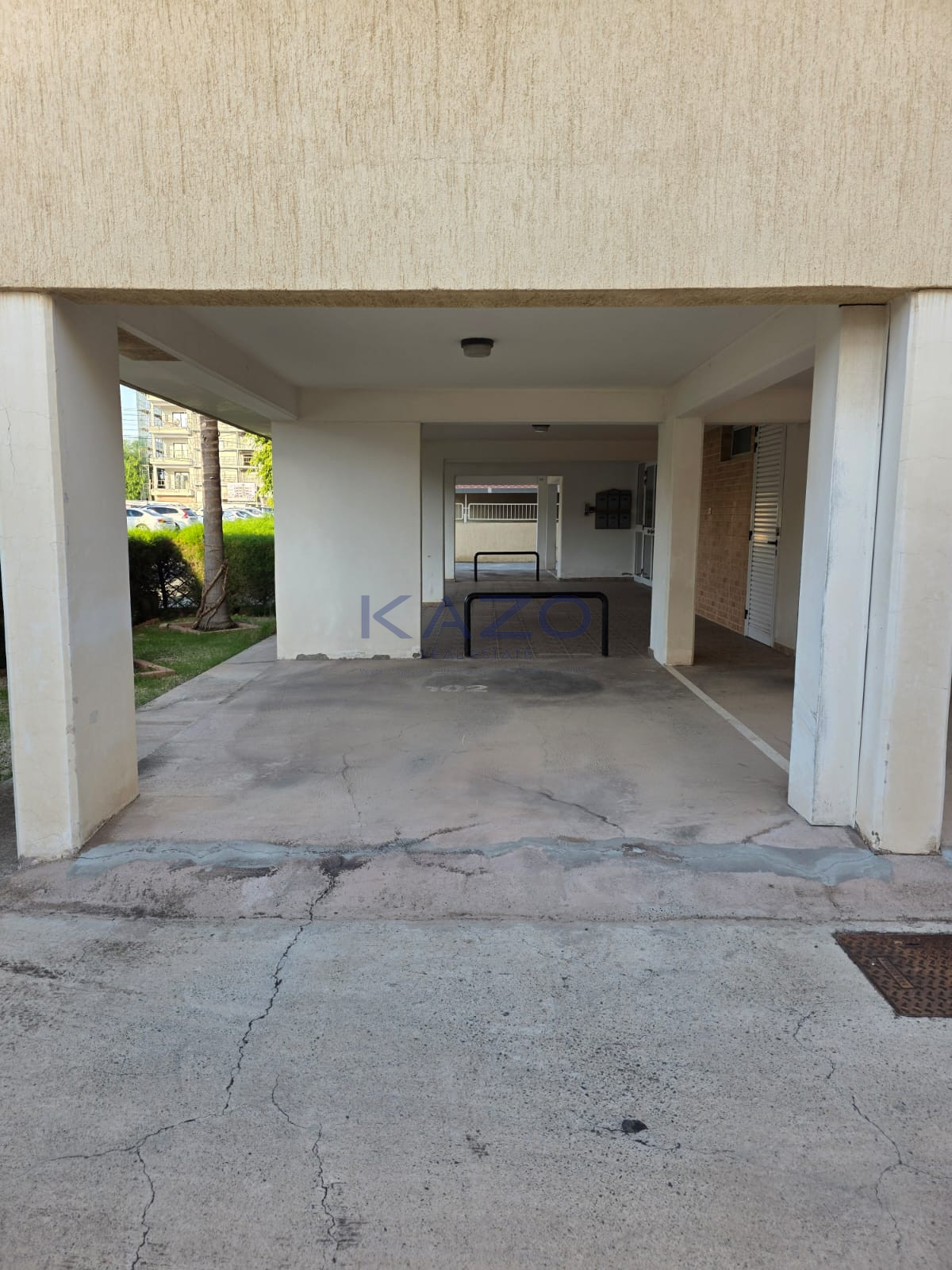 Furnished 3-bed apartment in Petrou & Pavlou, Limassol photo 17