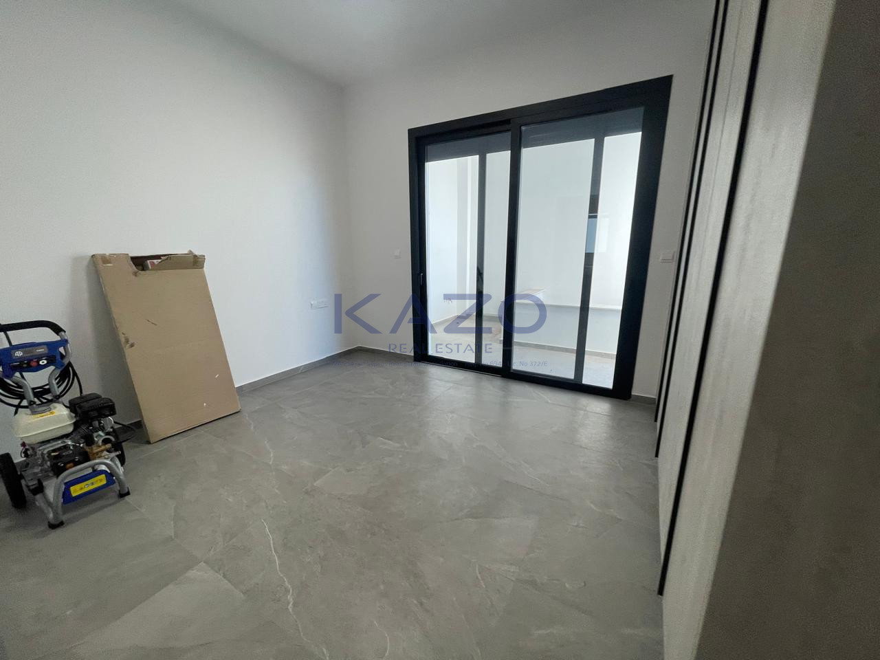 Modern 3-bed apartment with sea views and garden in Agia Fyla photo 21