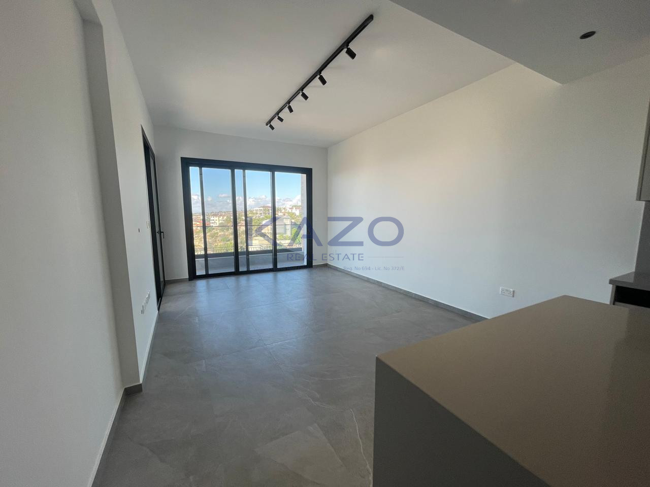 Modern 3-bed apartment with sea views and garden in Agia Fyla photo 28