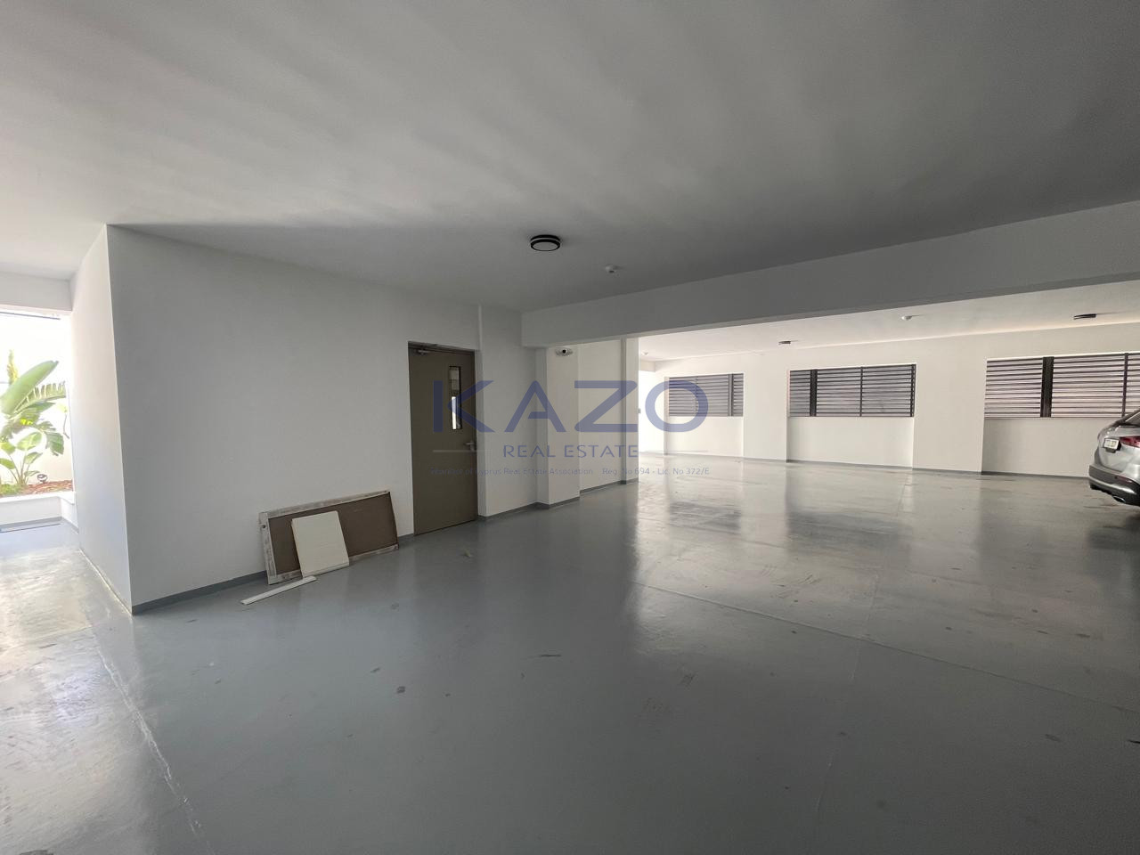 Modern 3-bed apartment with sea views and garden in Agia Fyla photo 36