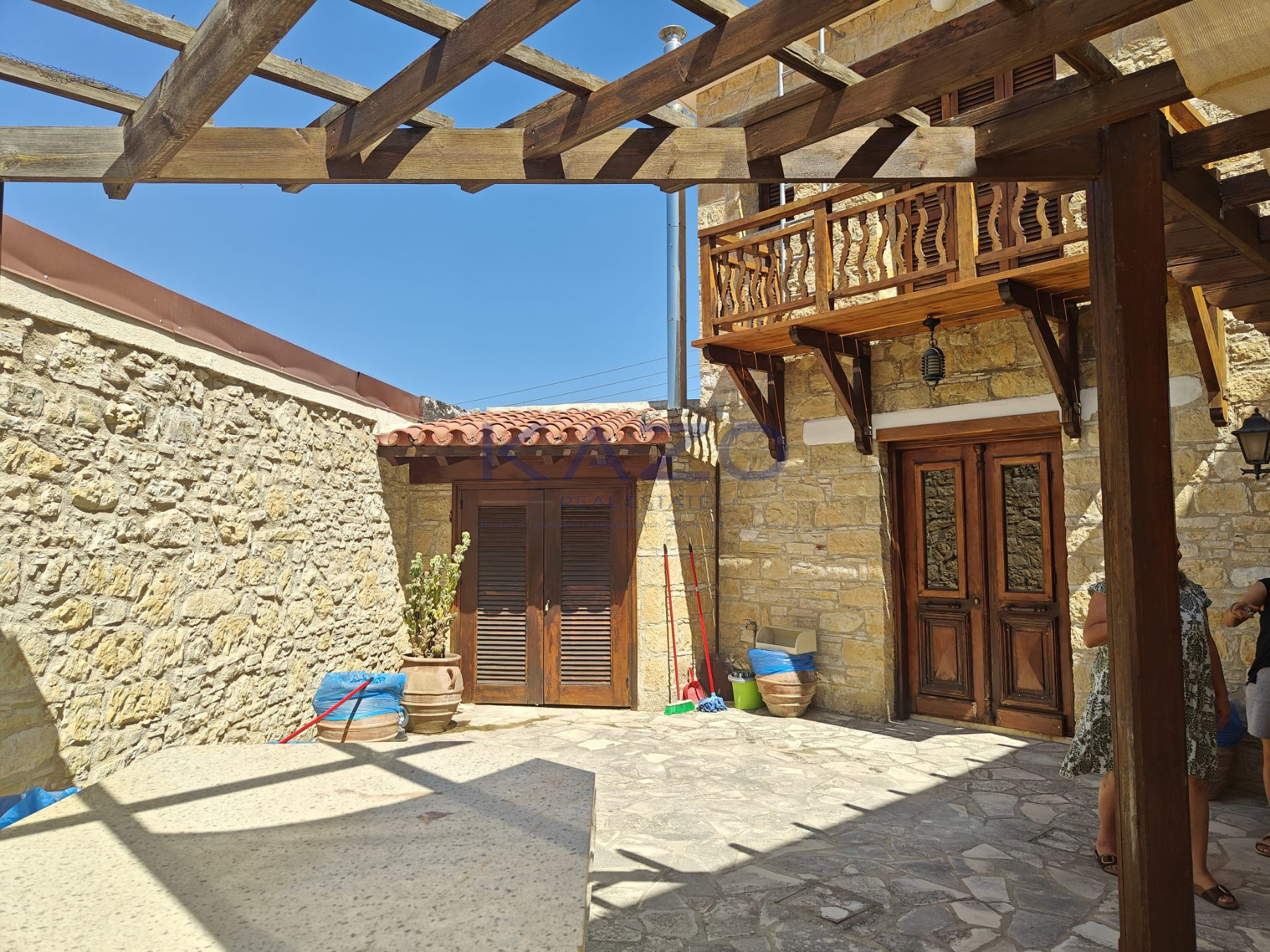 Furnished 3-bed house in Praitori with mountain views photo 11
