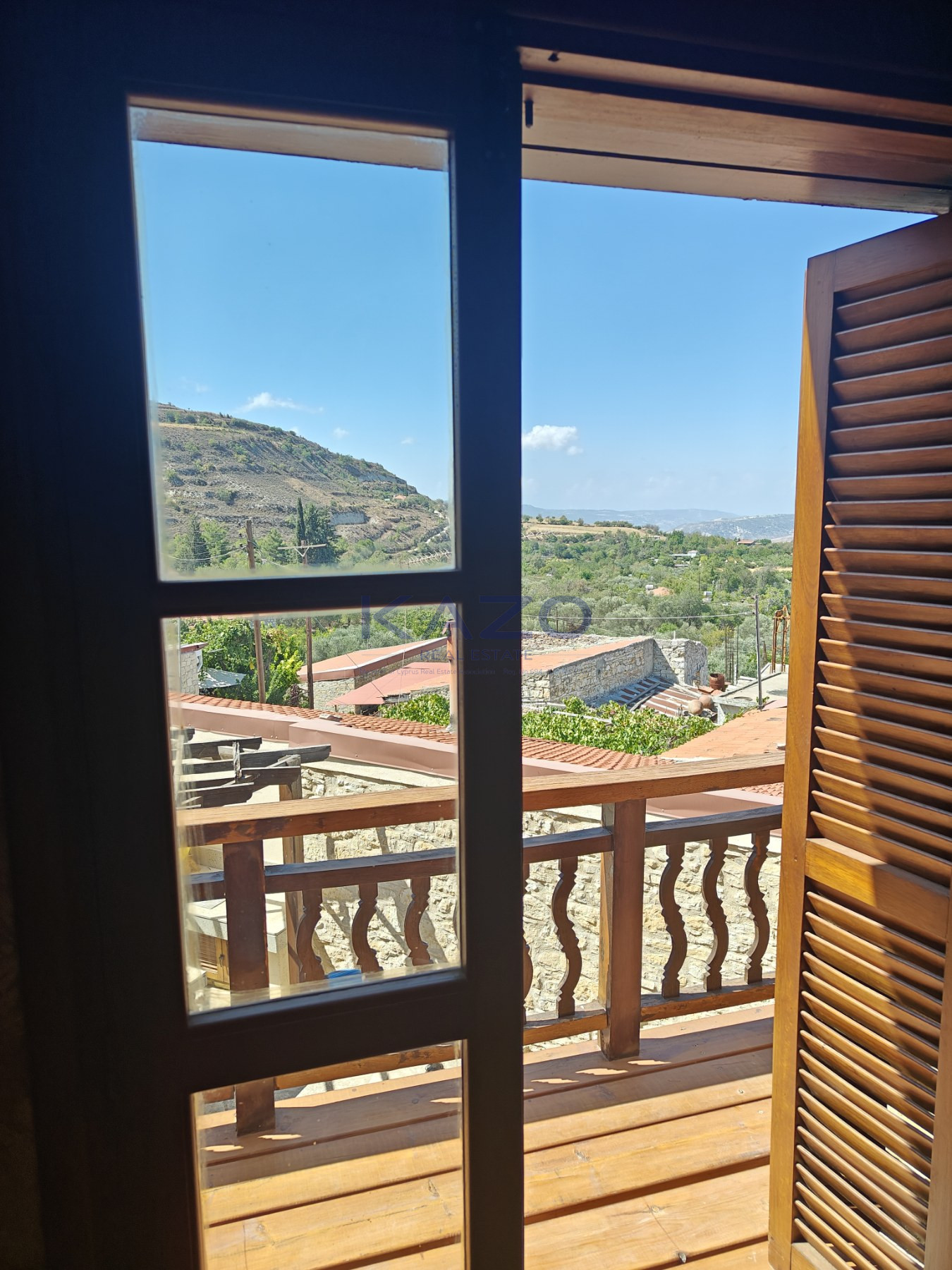 Furnished 3-bed house in Praitori with mountain views photo 22