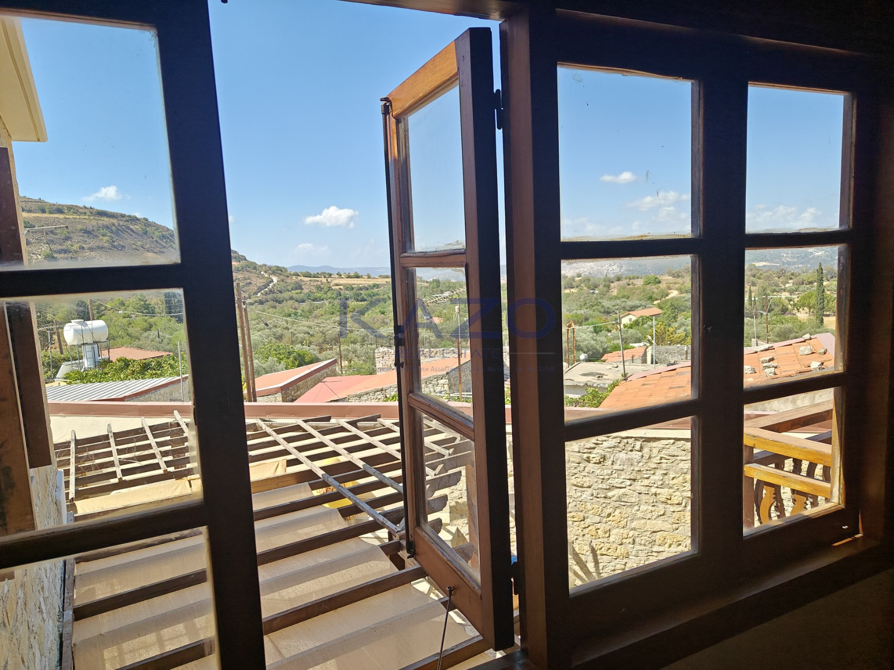 Furnished 3-bed house in Praitori with mountain views photo 26