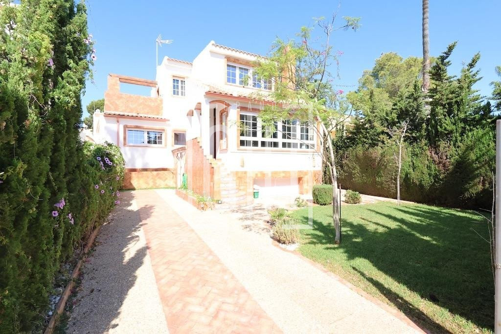 Villa individuelle avec 4 chambres