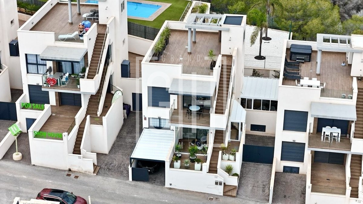Apartamento con 2 dormitorios