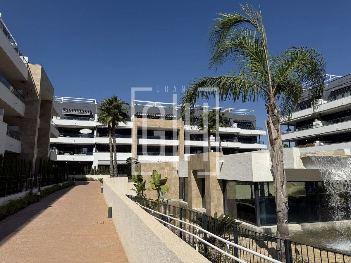 Apartamento con 2 dormitorios