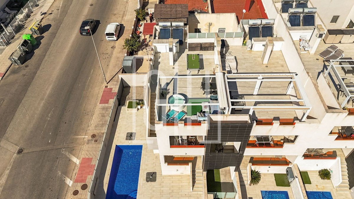 Apartamento con 2 dormitorios