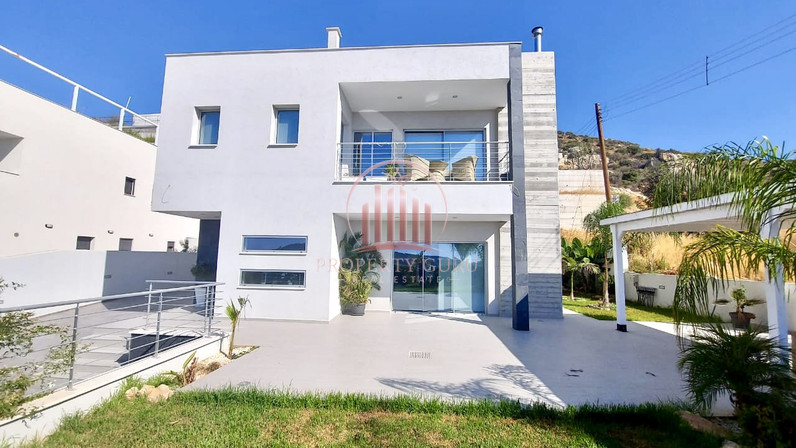Detached house for rent 320 m² in Palodeia, Limassol, Cyprus