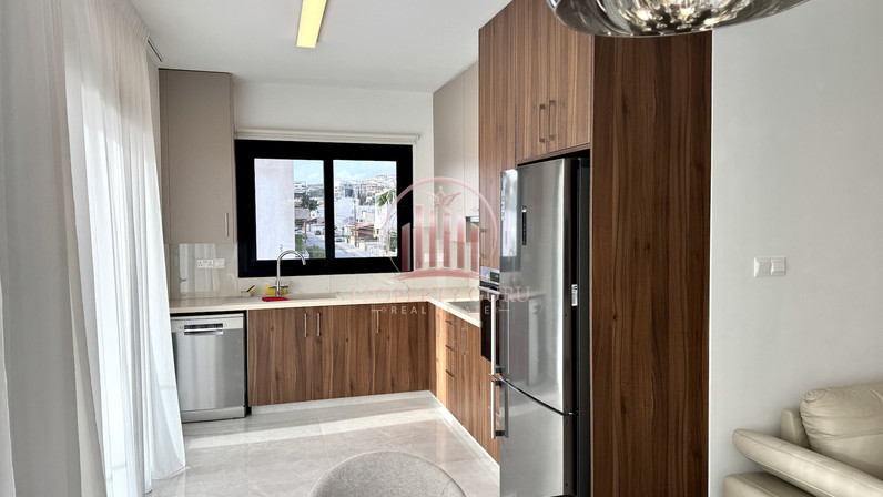 Apartments for rent 100 m² in Mesa Geitonia, Limassol, Cyprus