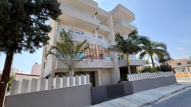 Apartments for rent 100 m² in Agios Georgios, Limassol, Cyprus