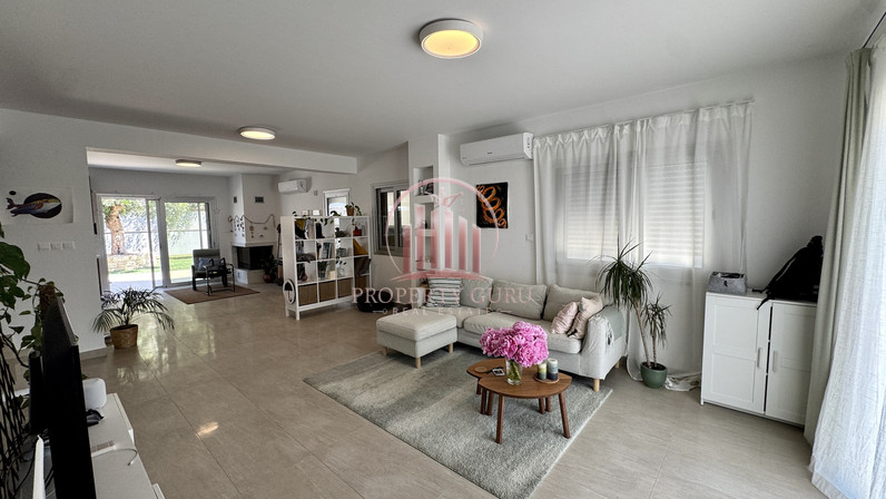 Коммерческая недвижимость 170 м² в аренду в Kato Polemidia, Limassol, Cyprus