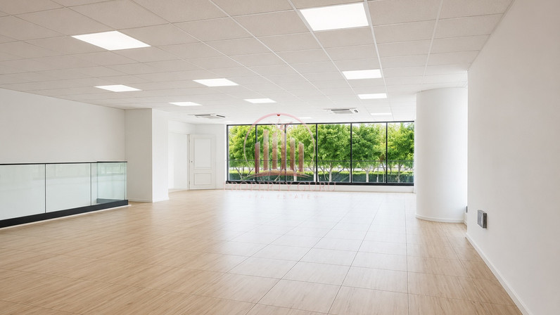 Office 680 m² for rent in Historical Center, Limassol, Cyprus