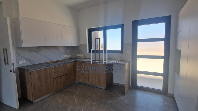 2-bedroom apartments for rent 79 m² in Kato Polemidia, Limassol, Cyprus