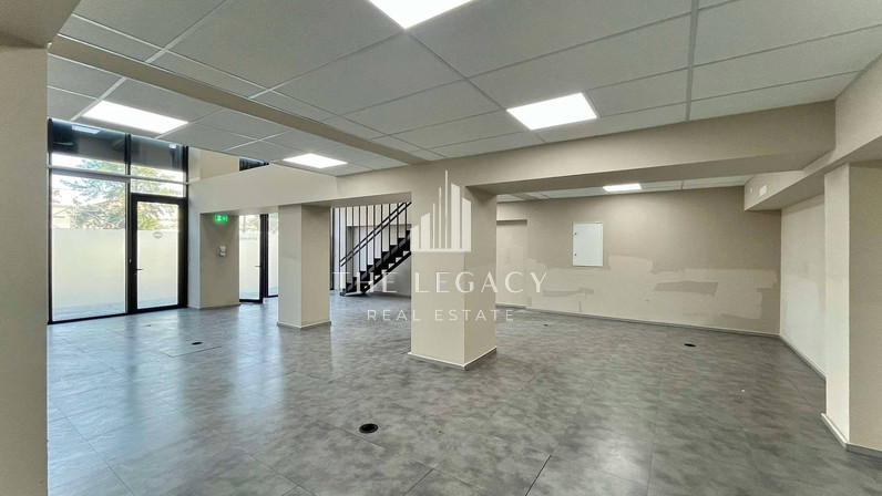 Офис 370 м² в аренду в City - Zakaki, Limassol, Cyprus