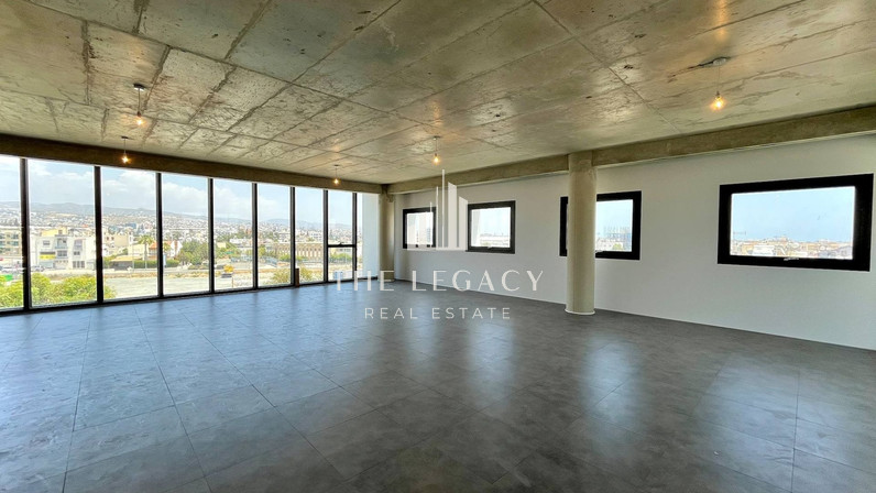 Office 231 m² for rent in Suburb - Polemidia (Kato), Limassol, Cyprus