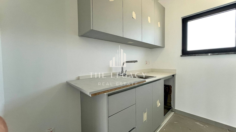 Office 231 m² for rent in Suburb - Polemidia (Kato), Limassol, Cyprus