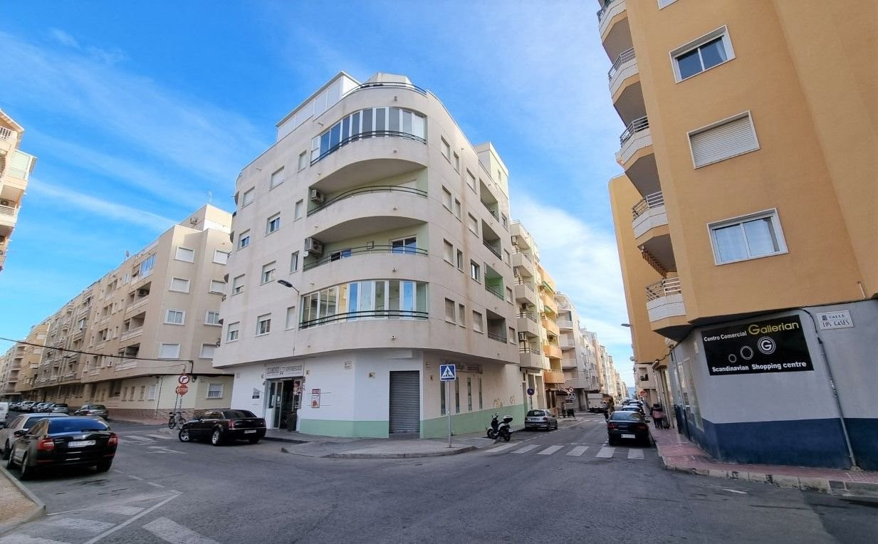 SPS131549: Apartment for rent in Torrevieja