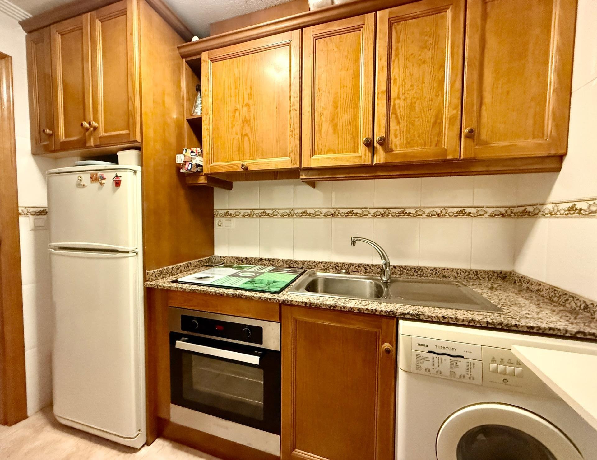 Apartment in Torrevieja - Image 4