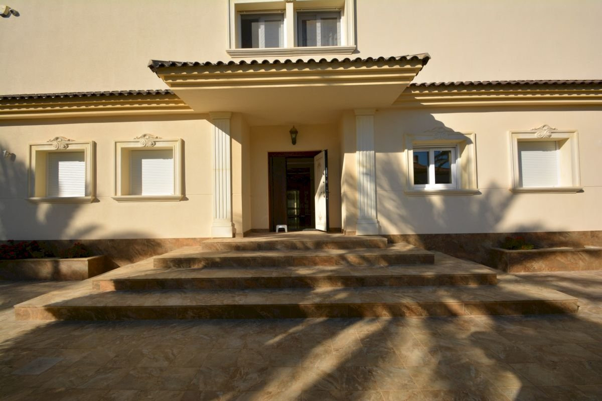 Villa in La Zenia - Image 5