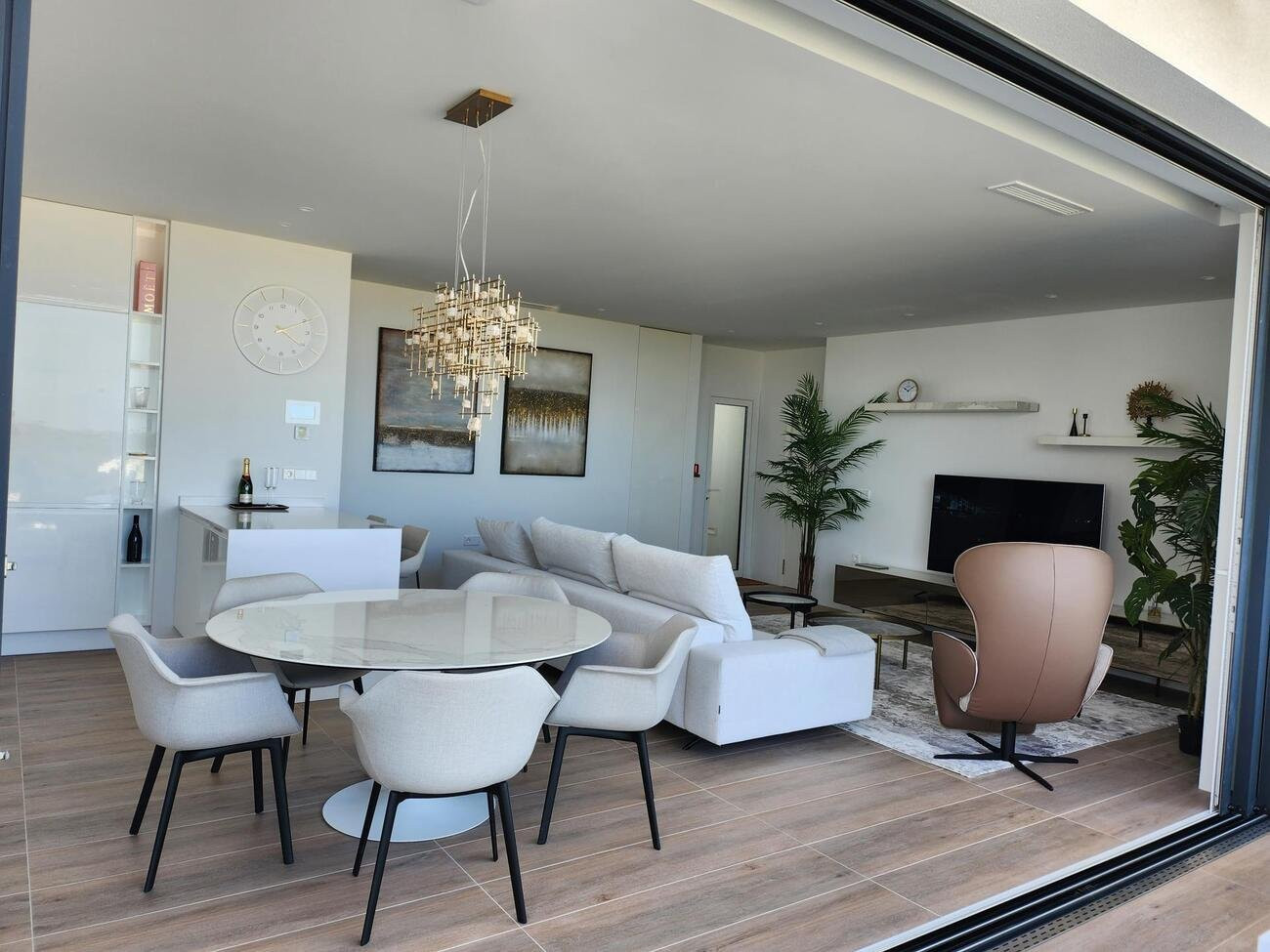 Apartment in Urbanizacion los Balcones - Image 3