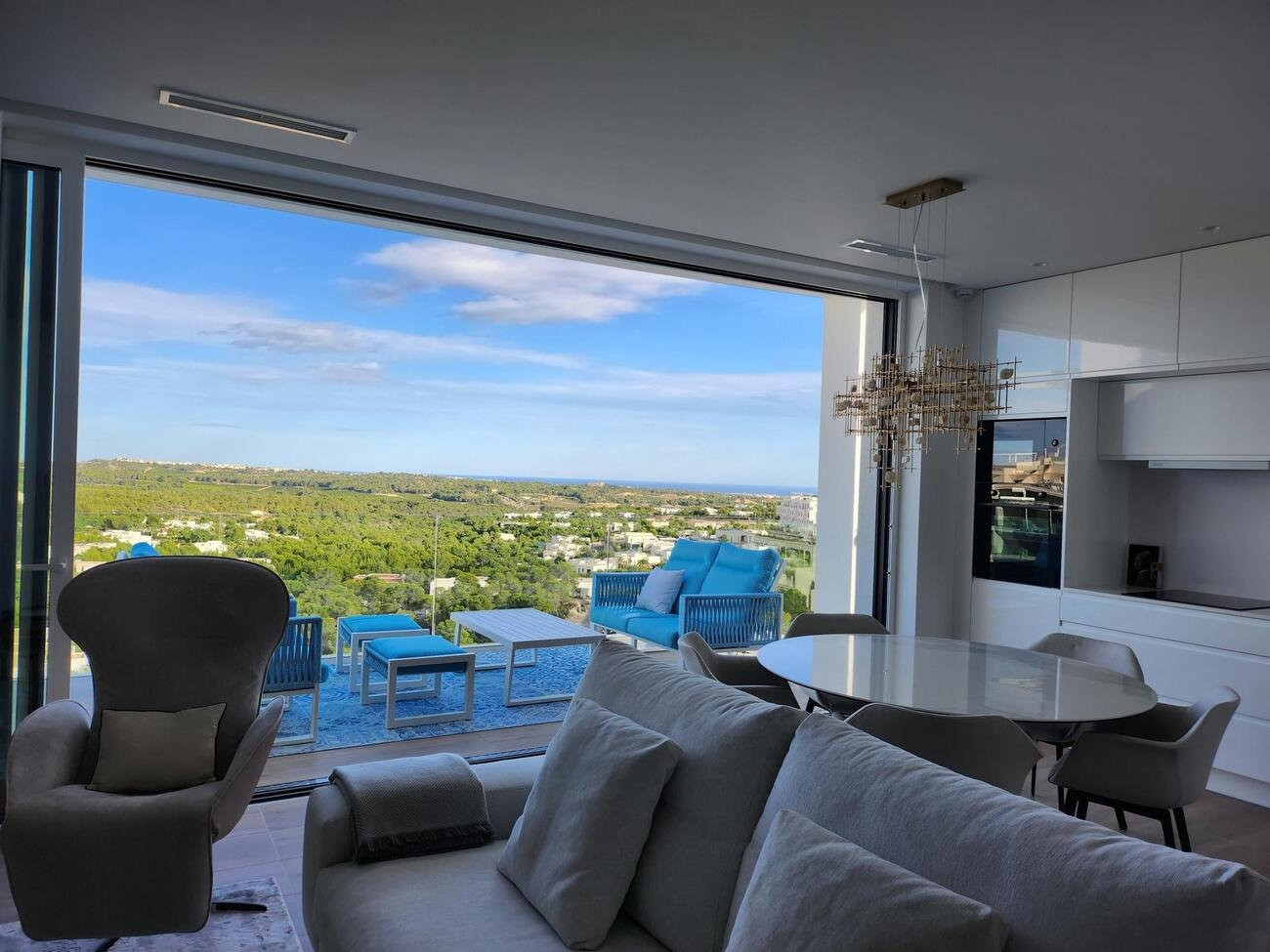 Apartment in Urbanizacion los Balcones - Image 5