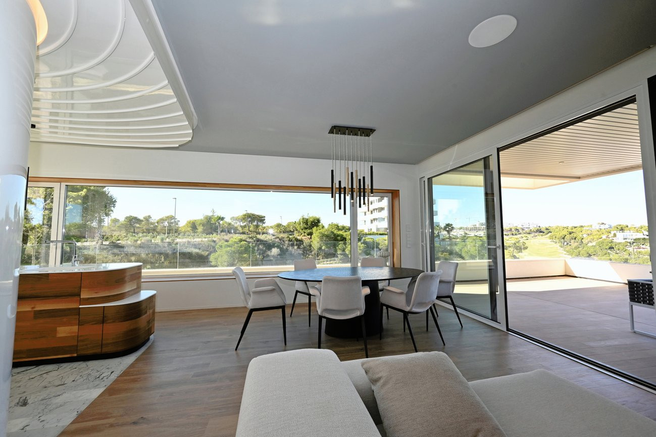 Apartment in Urbanizacion los Balcones - Image 2