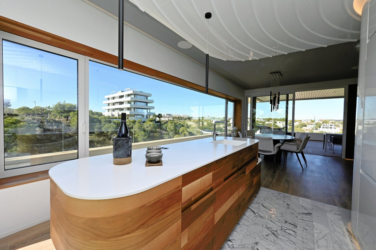 Apartment in Urbanizacion los Balcones - Image 5