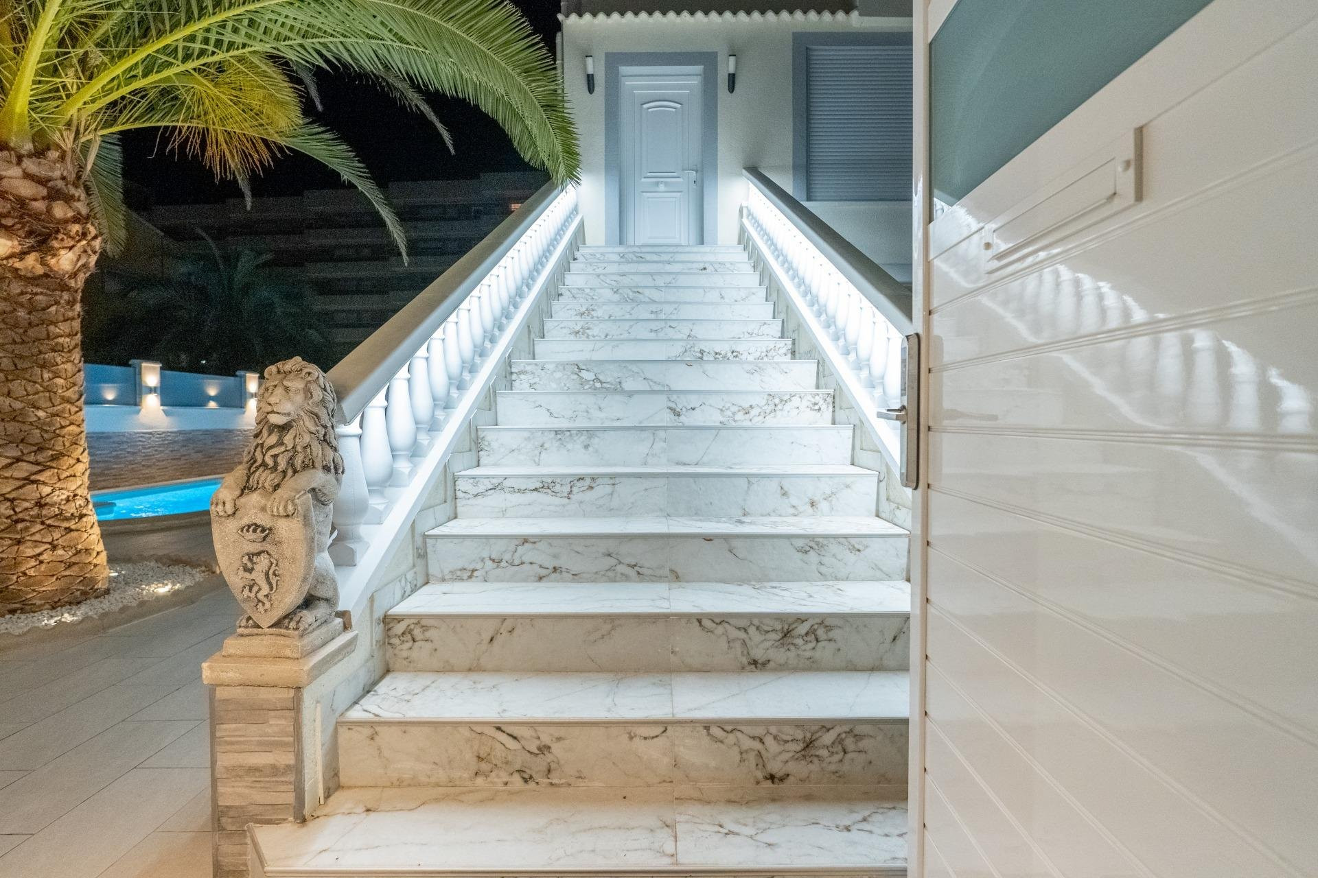 House in Punta Prima - Image 4