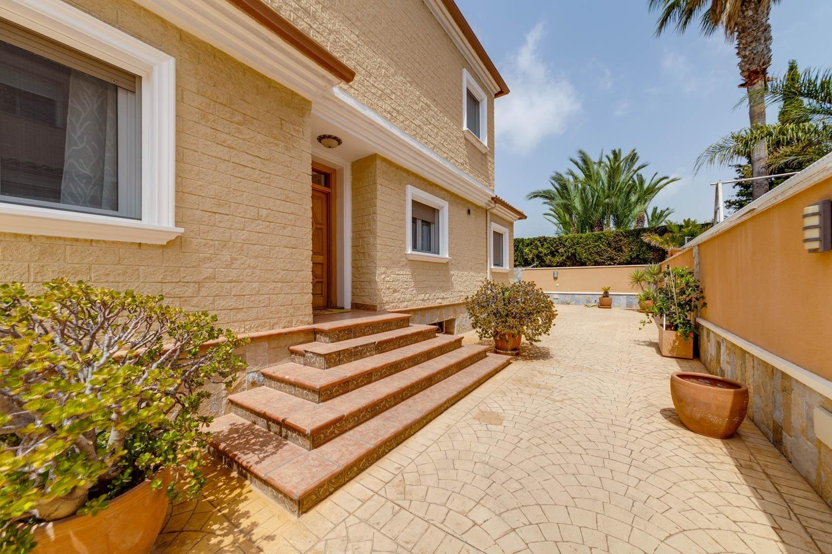 Villa in San Javier - Image 4