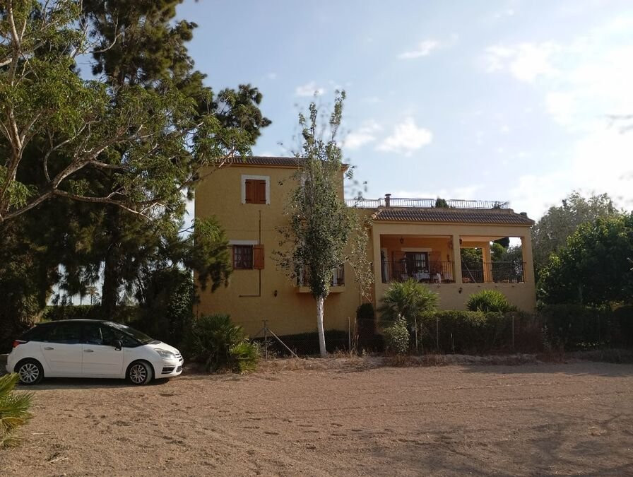 Villa in Almoradi - view 1