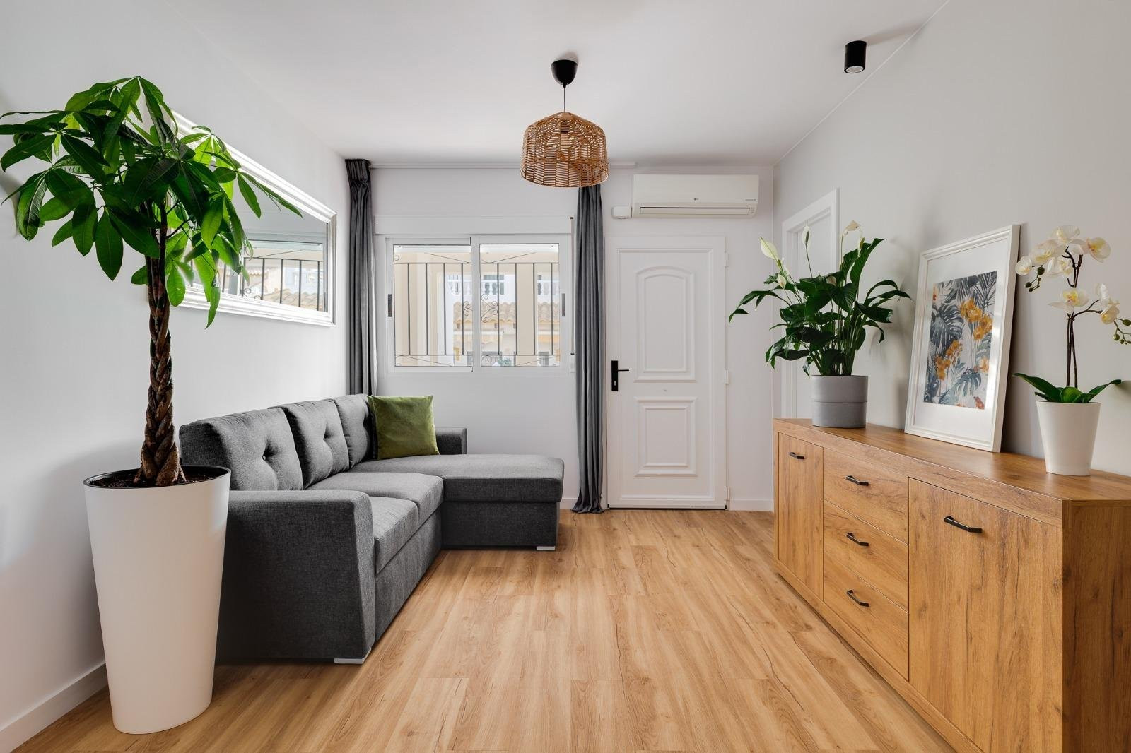 House in Urbanizacion los Balcones - Image 2