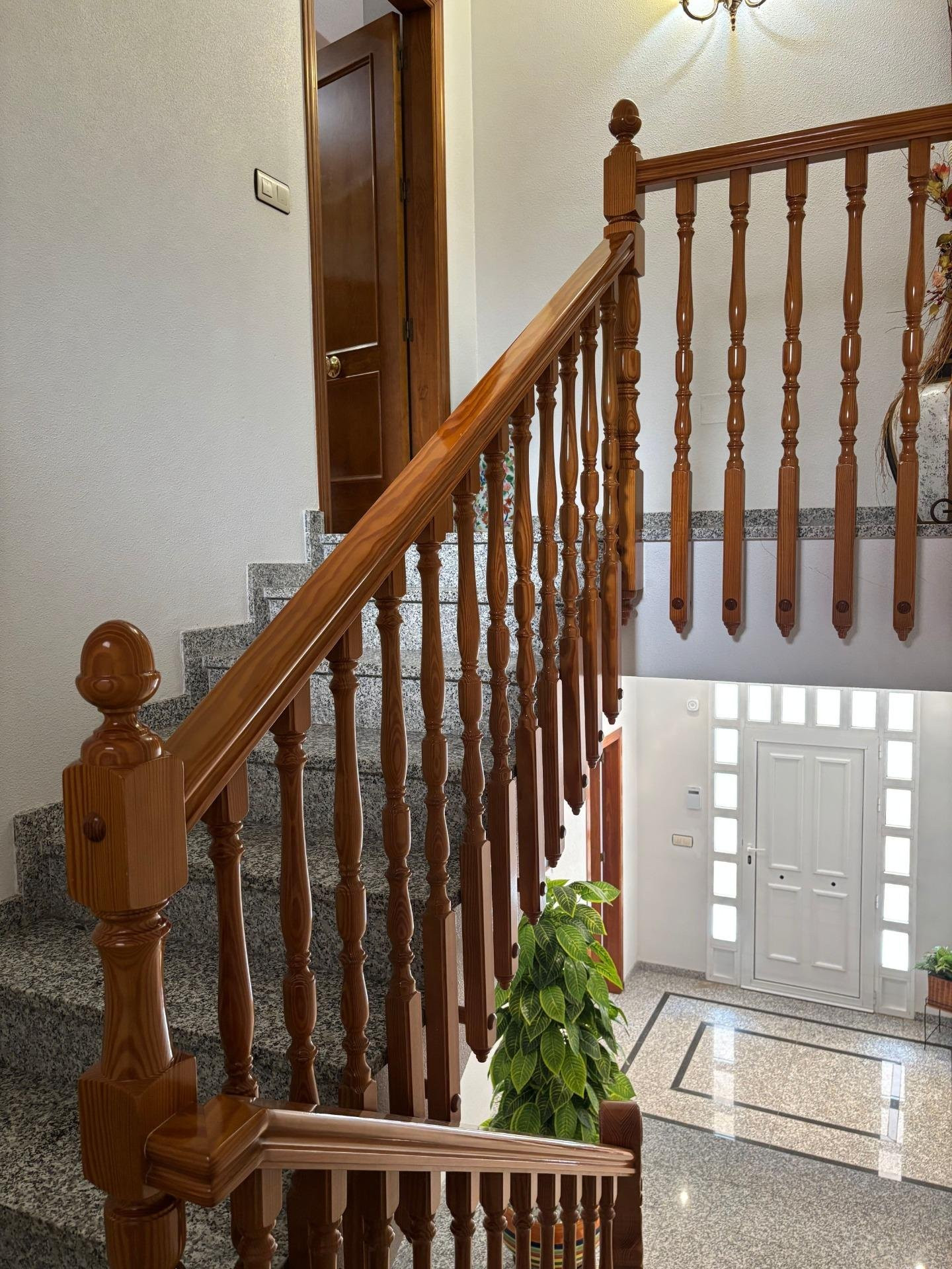 House in Formentera de Segura - Image 3