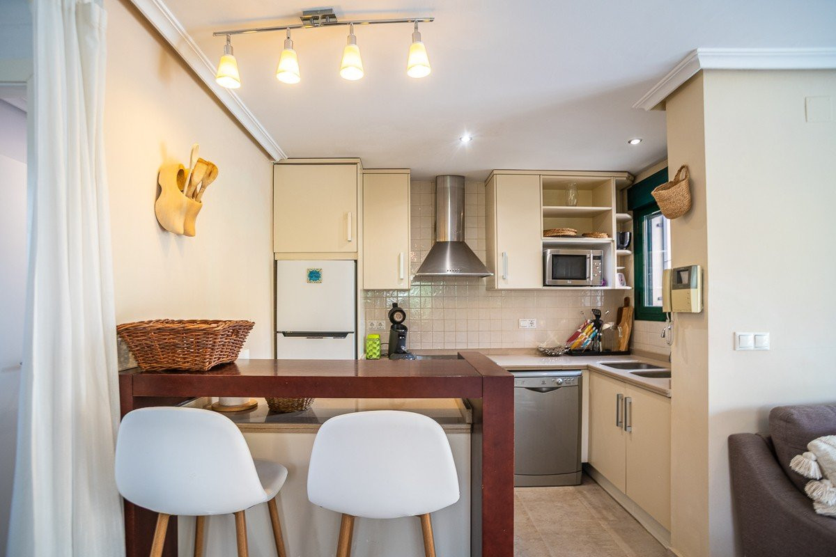 Villa in Urbanizacion los Balcones - Image 4