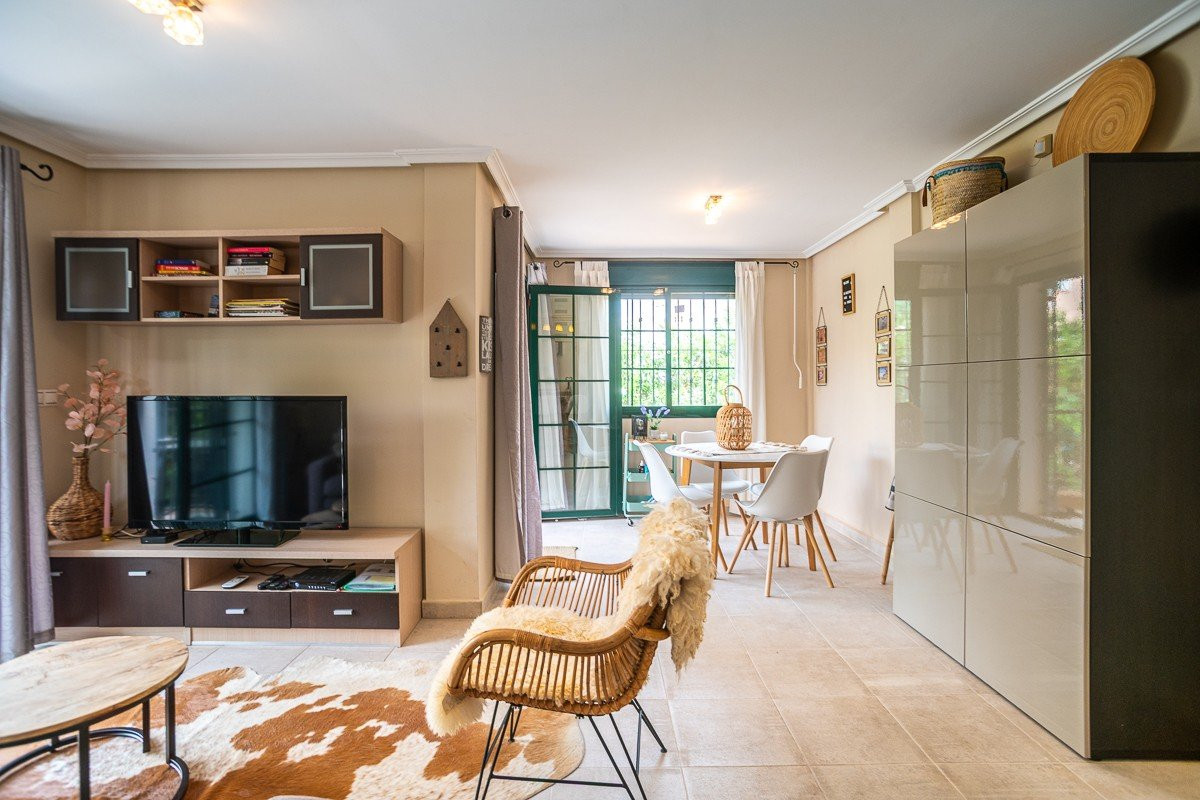 Villa in Urbanizacion los Balcones - Image 5