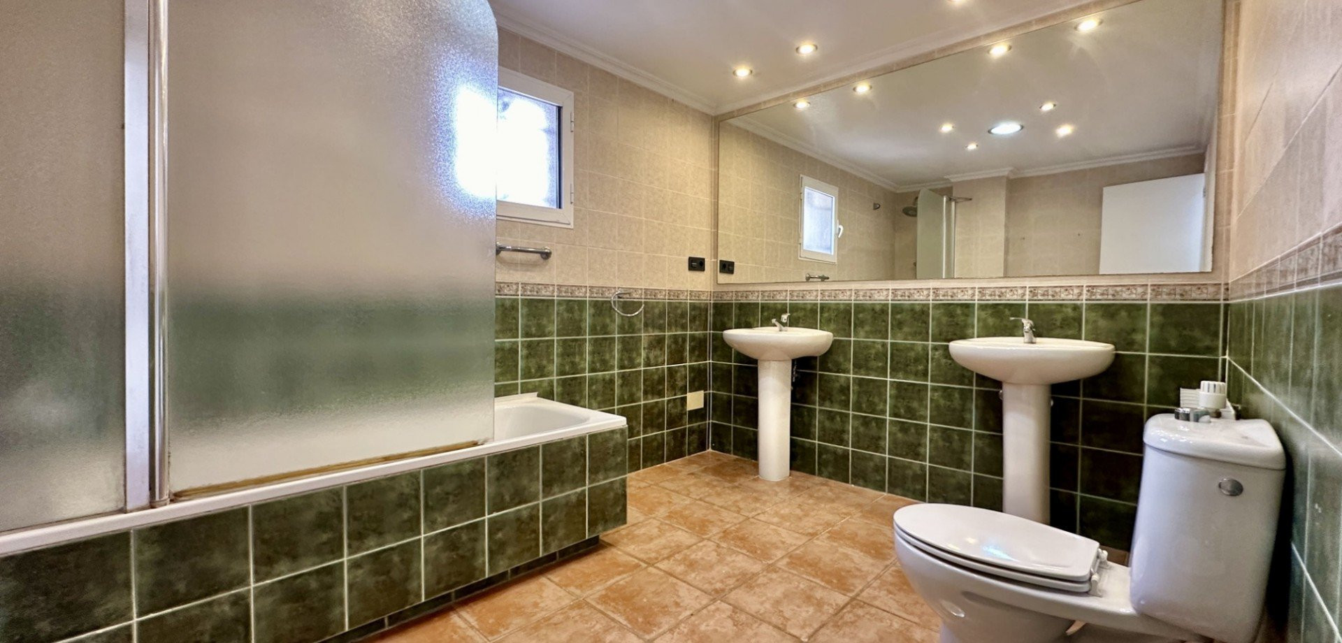 Villa in Urbanizacion los Balcones - Image 4