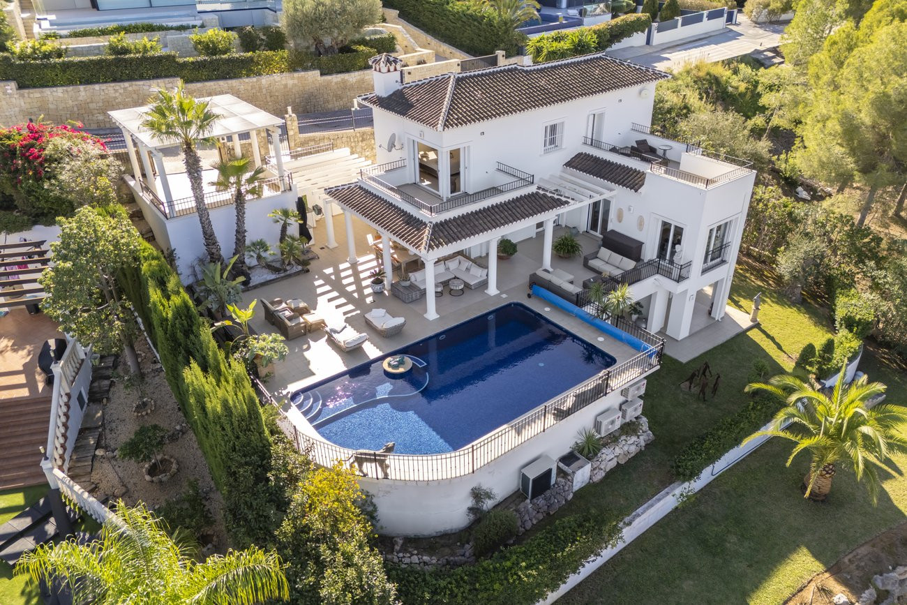 Villa in Javea - view 1