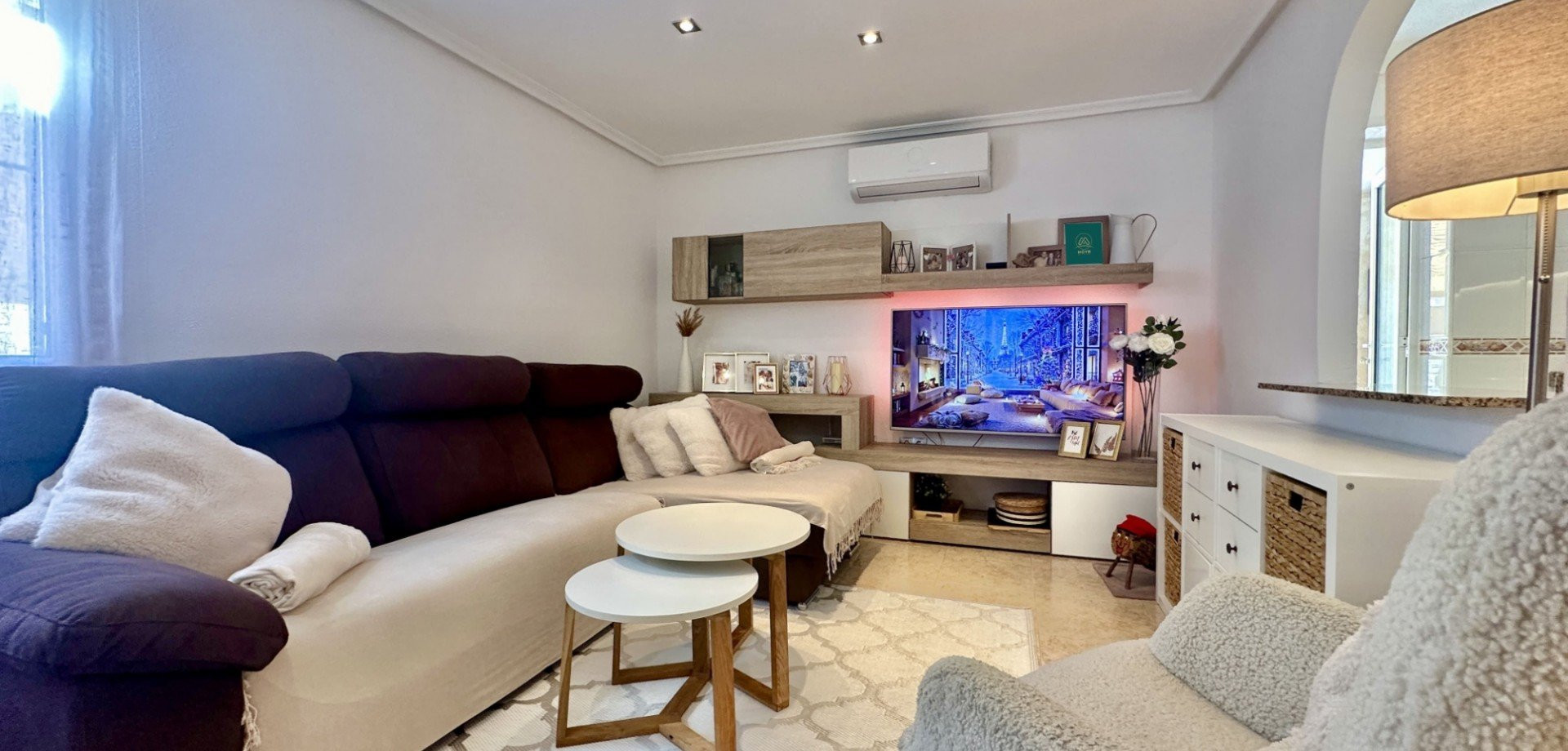 House in Urbanizacion los Balcones - Image 3