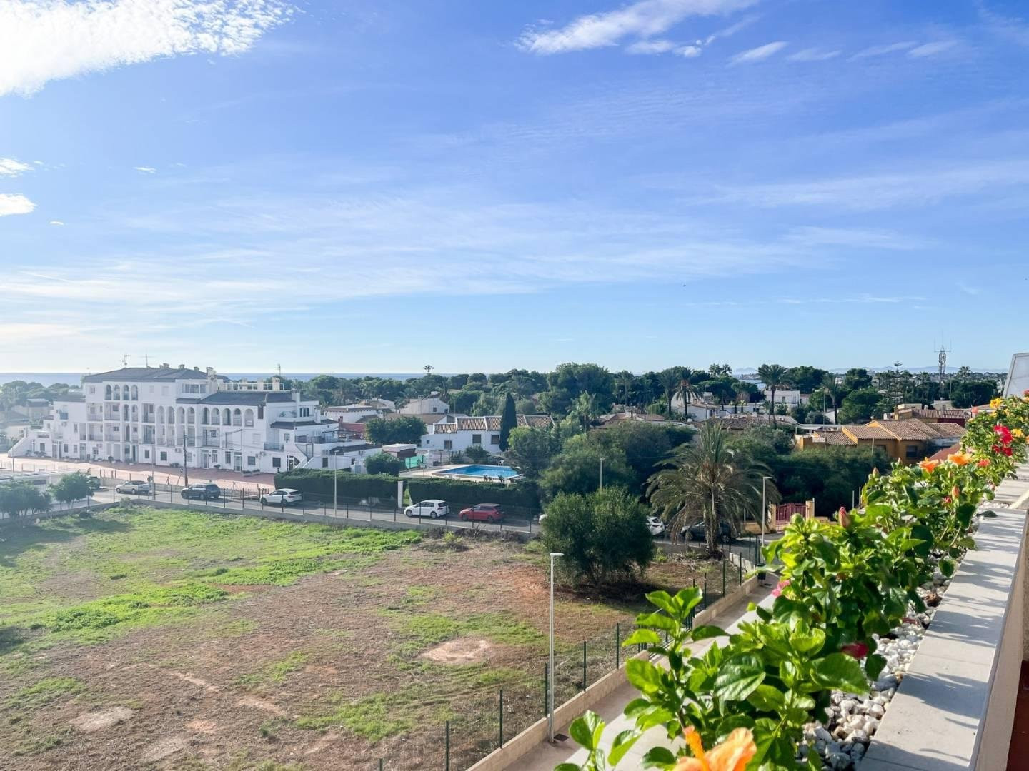 Apartment in Playa Flamenca - Image 3