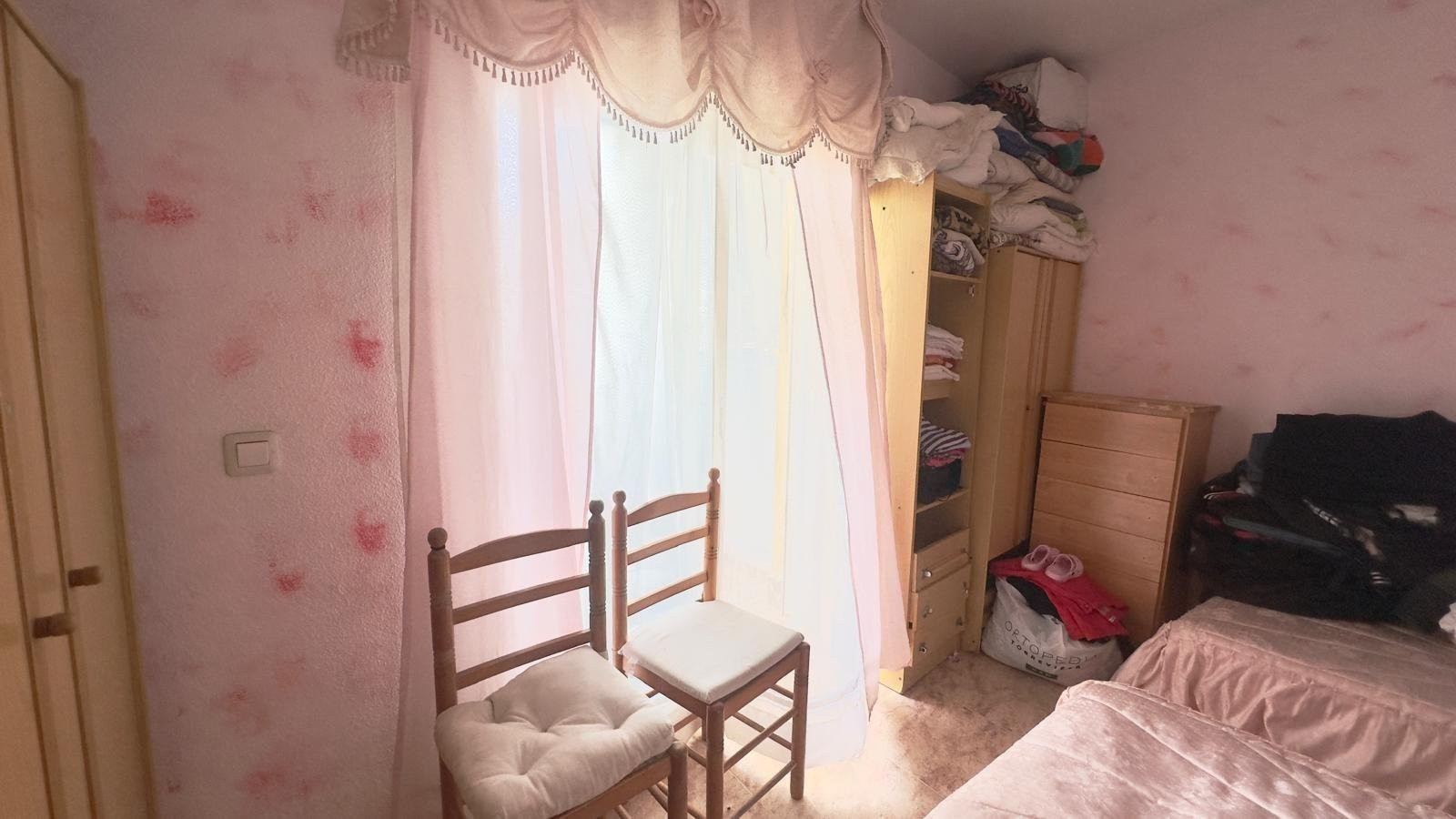 Apartment in Torrevieja - Image 2