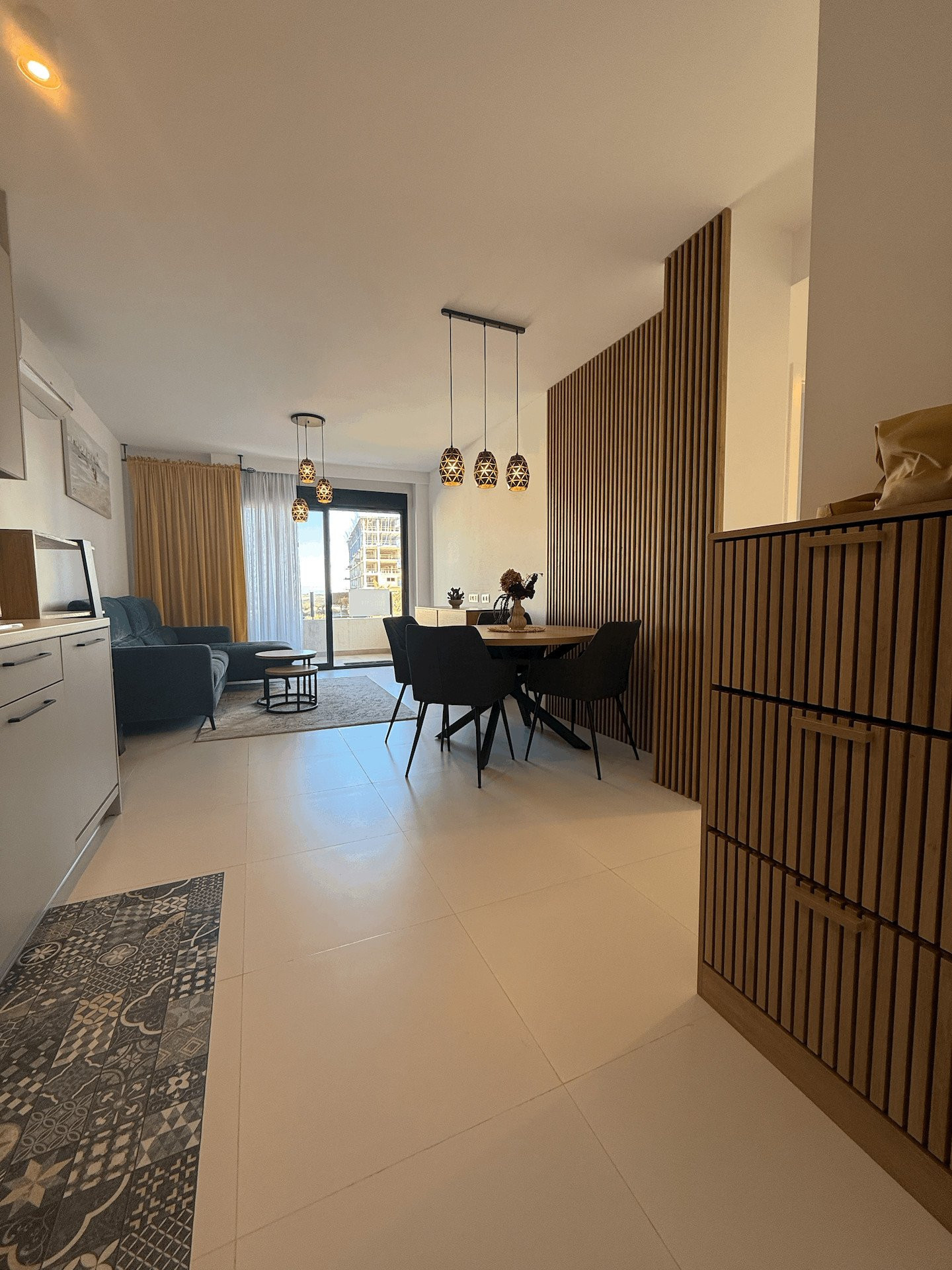 Apartment in San Miguel de Salinas - Image 2