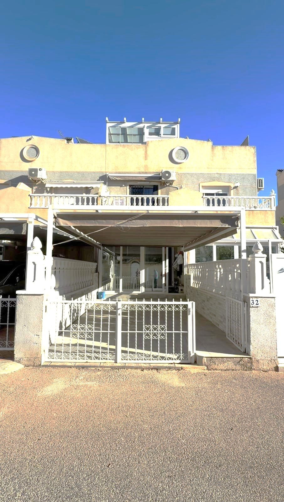 House in Playa Flamenca - Image 3