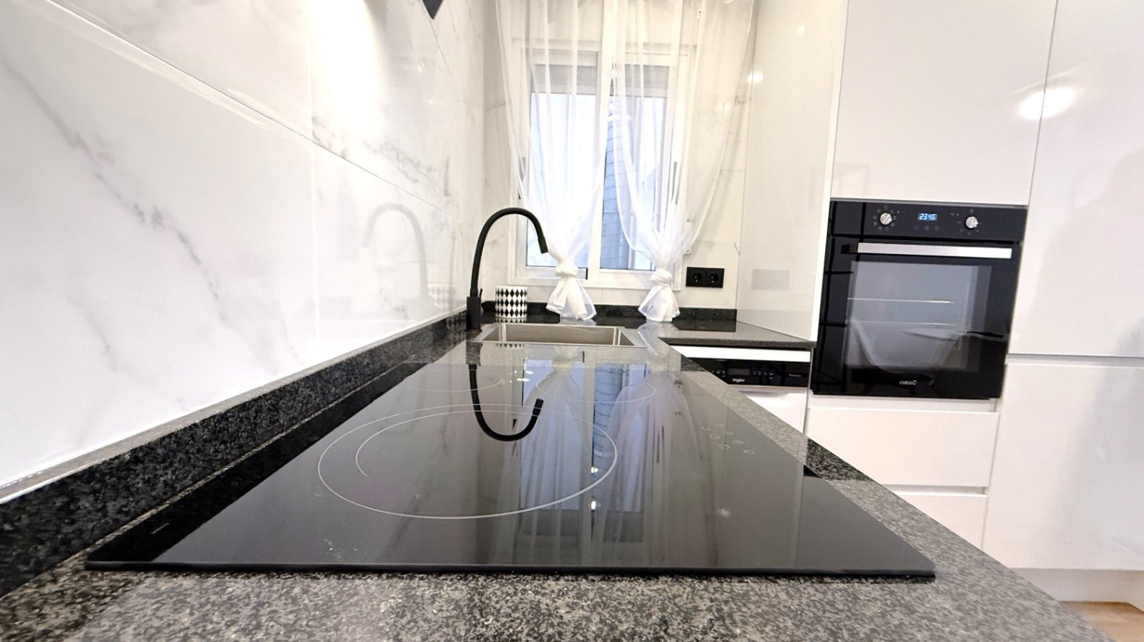 Apartment in Torrevieja - Image 5