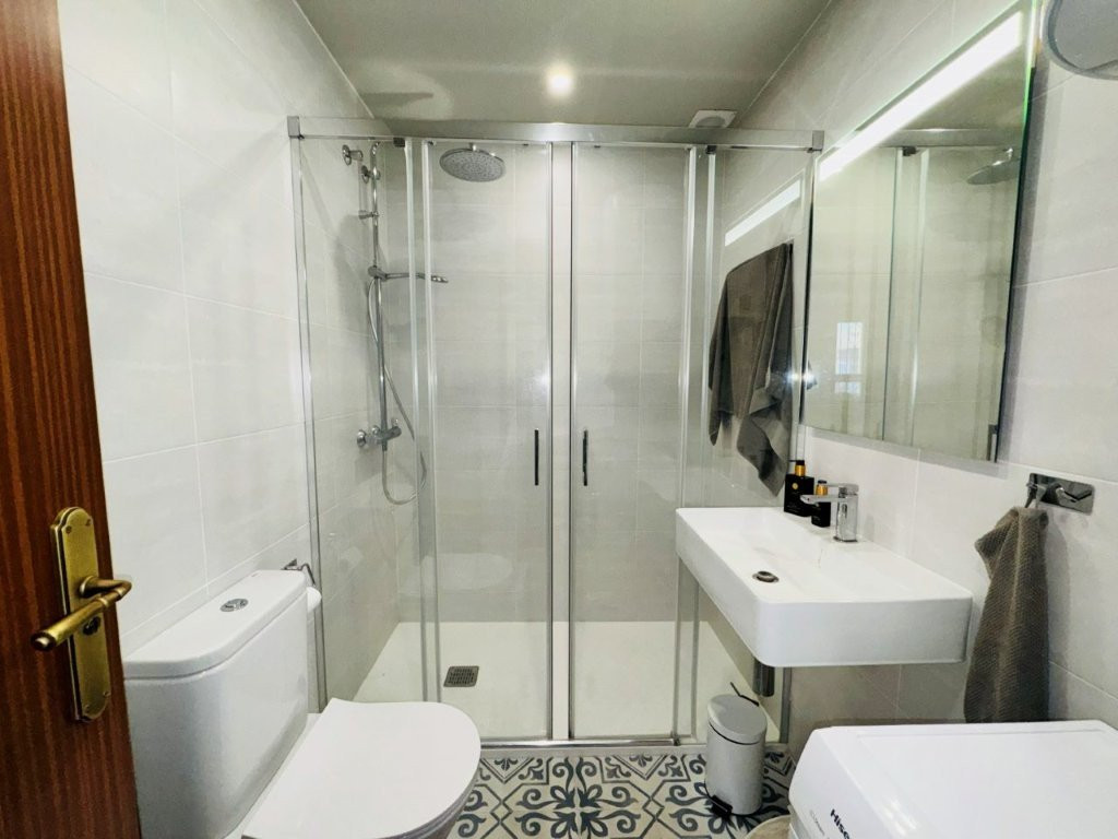 Apartment in Torrelamata - Image 4